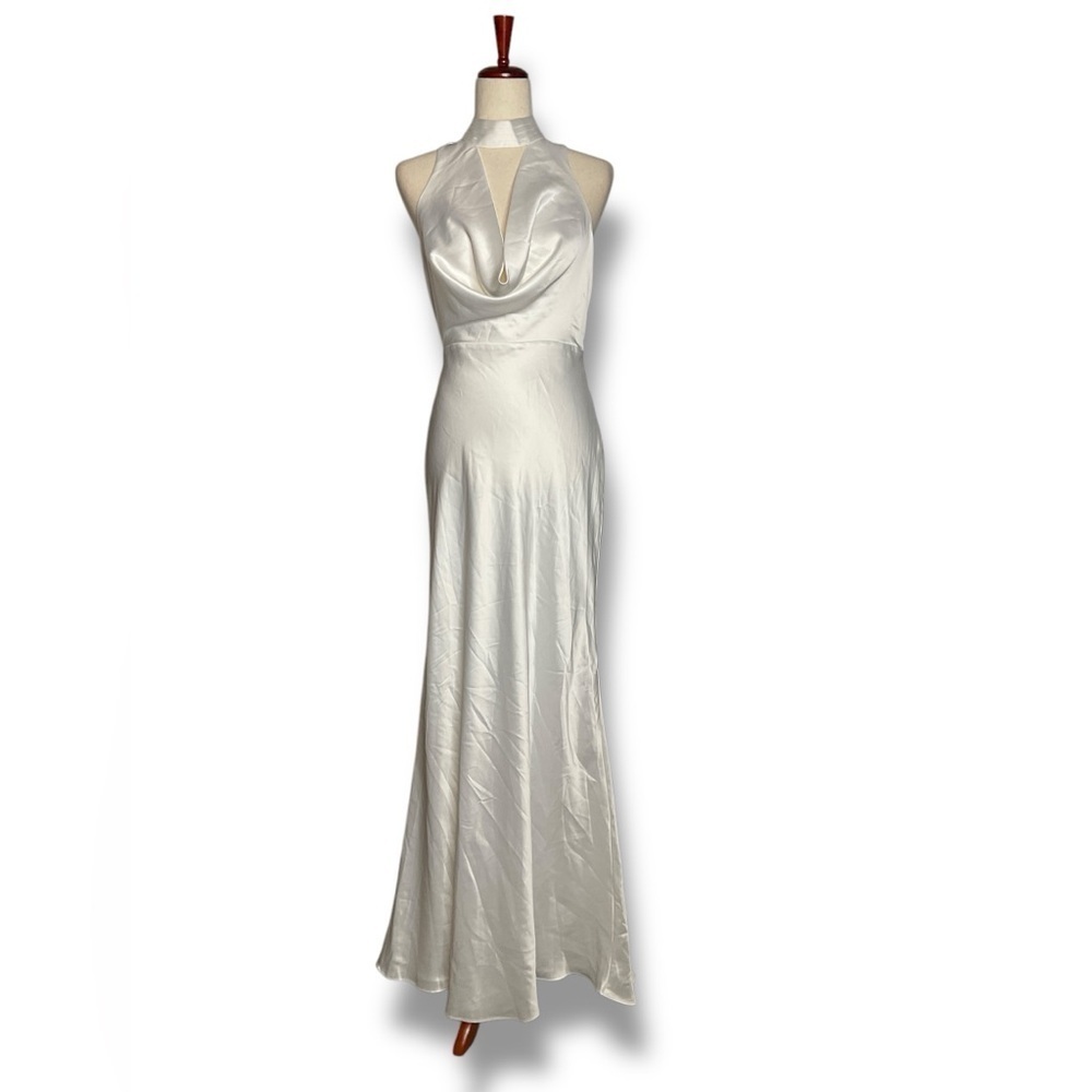 Lulus White Satin High Neck Cutout Cowl Open Back Maxi Gown Size Small - Picture 3 of 9